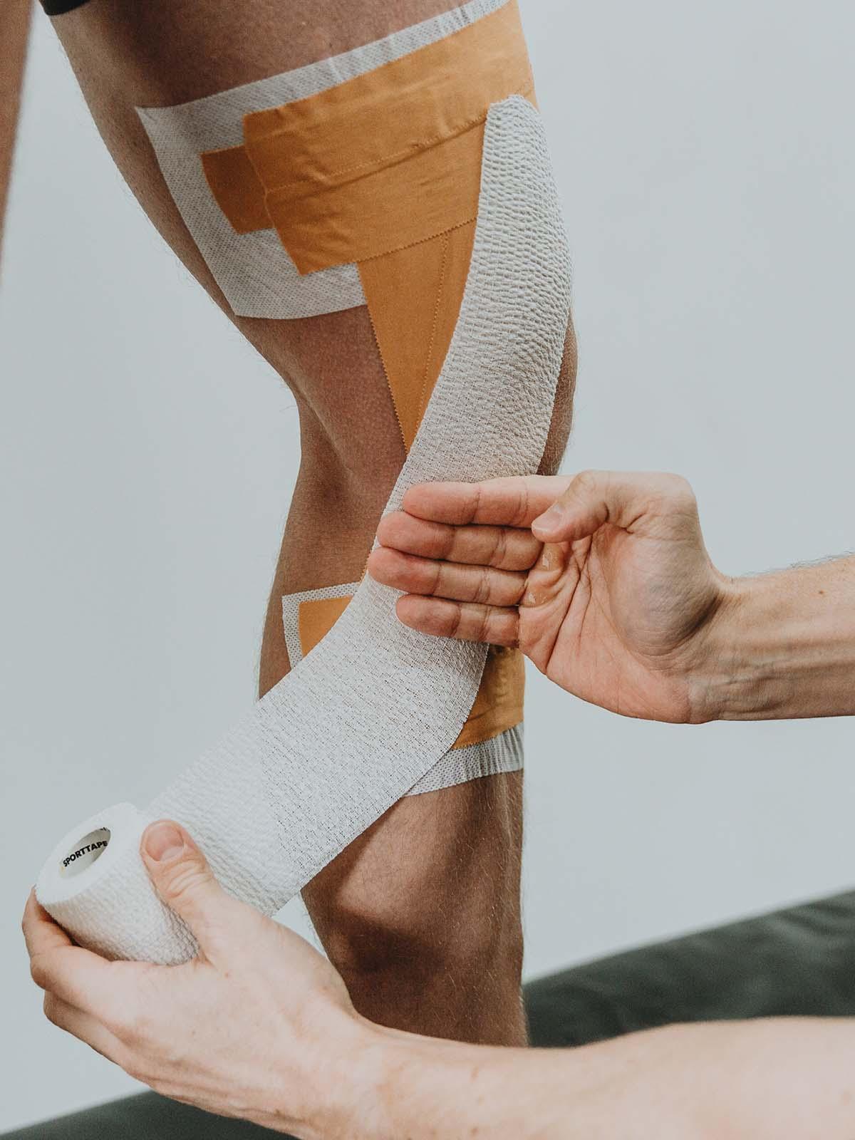 eBook_SneakPeek_Knee - SPORTTAPE